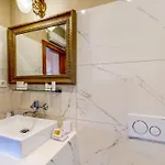 Carolus-luxurious Istrian