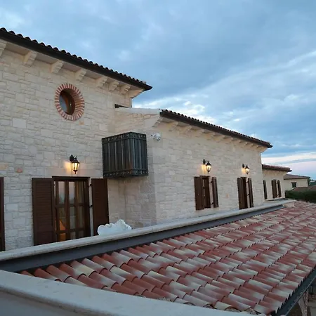 Carolus-luxurious Istrian *