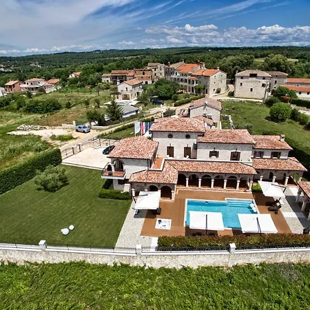 Villa Carolus-luxurious Istrian *