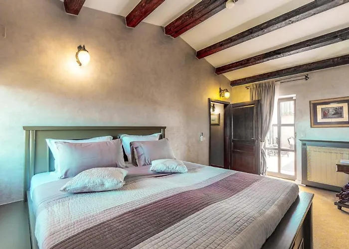 Carolus-luxurious Istrian *
