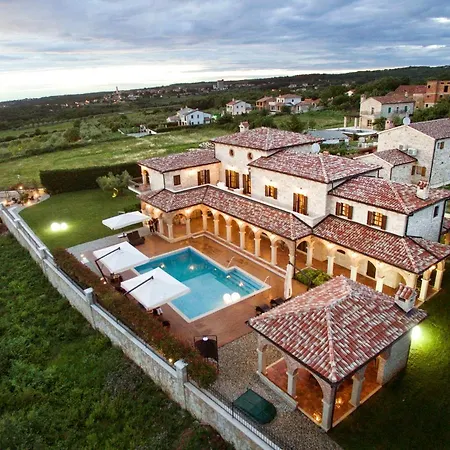 Carolus-luxurious Istrian *