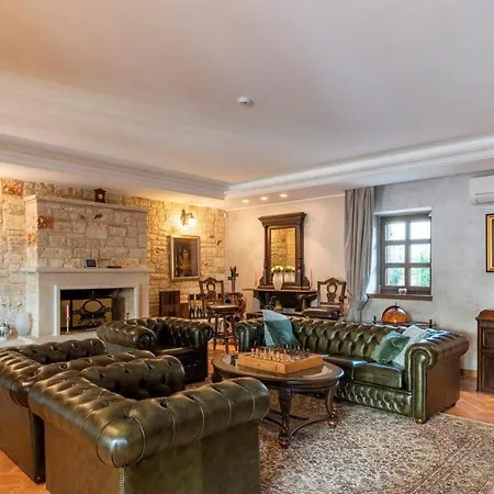 Carolus-luxurious Istrian * Barat (Porec)