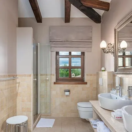 Carolus-luxurious Istrian *