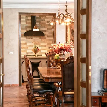 Carolus-luxurious Istrian